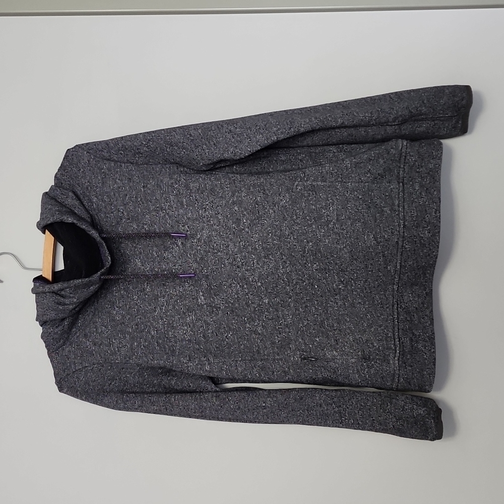 The North Face pullover sweatshirt size Medium